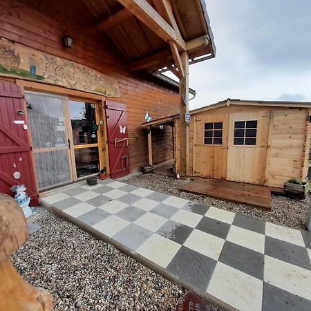 le chalet du roc La Panouse  Extérieur photo
